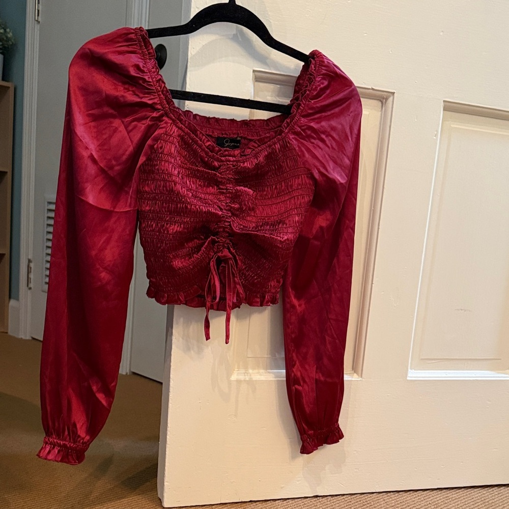 Japra Cropped Satin Top